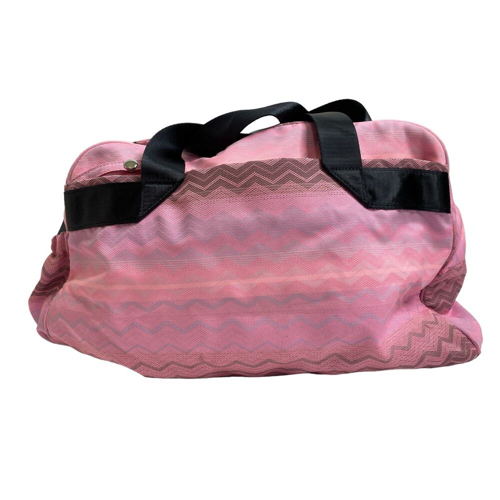 IVIVVA Lululemon In The Game Duffle Gym Bag in Pink Chevron Gymnastics Tennis - Picture 4 of 14